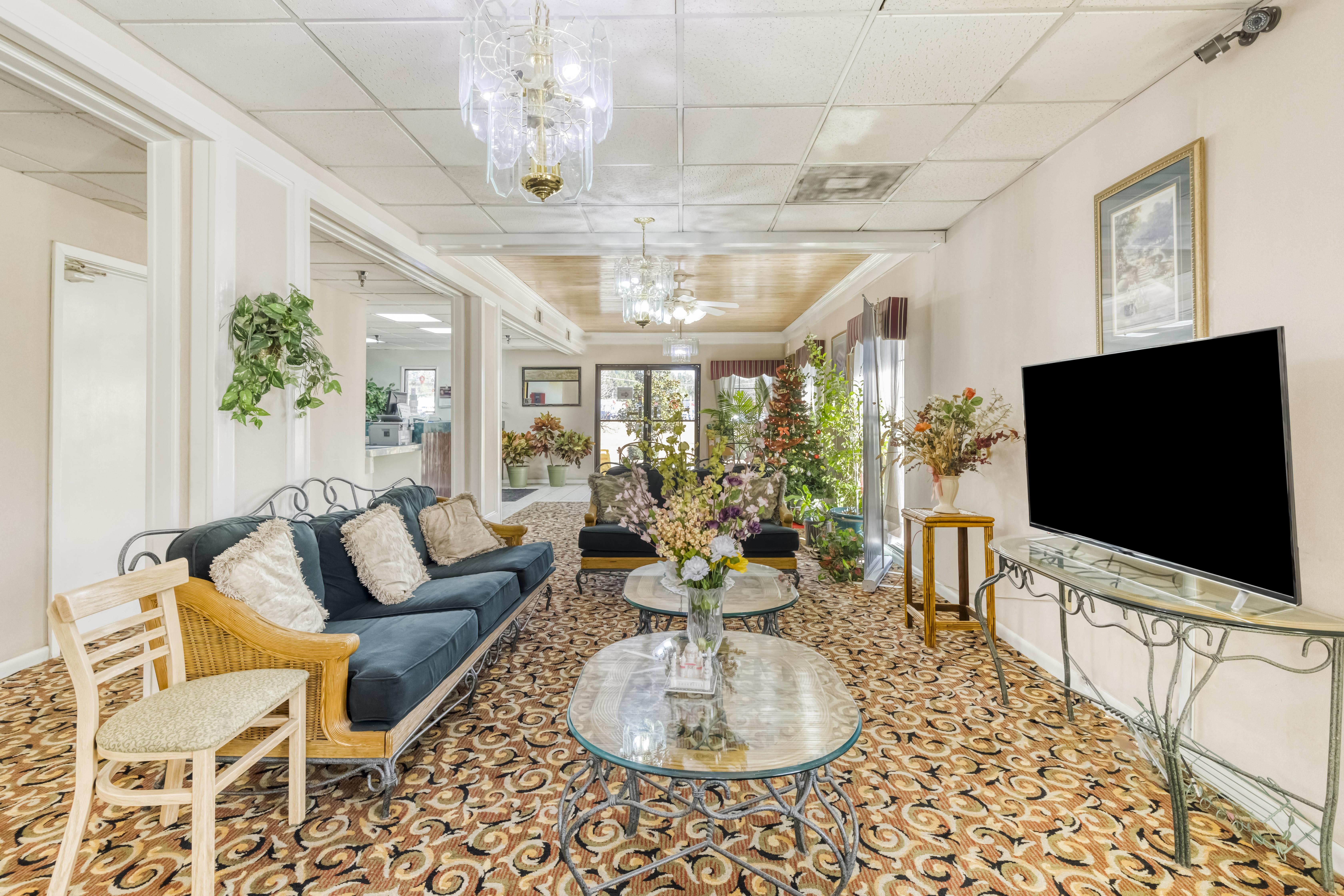 Oyo Hotel Grenada West Екстер'єр фото